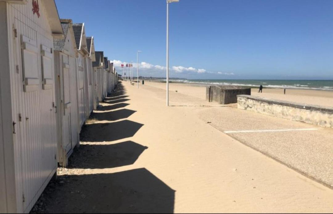 Lamaisonnette 500M Plage Juno Beach Bernieres-sur-Mer Экстерьер фото